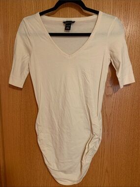 Express Cream V-Neck Fitted Tee Dress